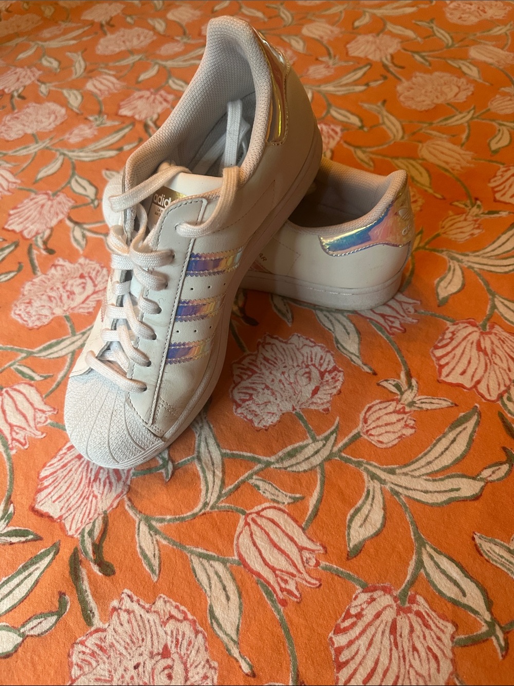 adidas White Low-Top Sneakers with Iridescent Heel and Stripes